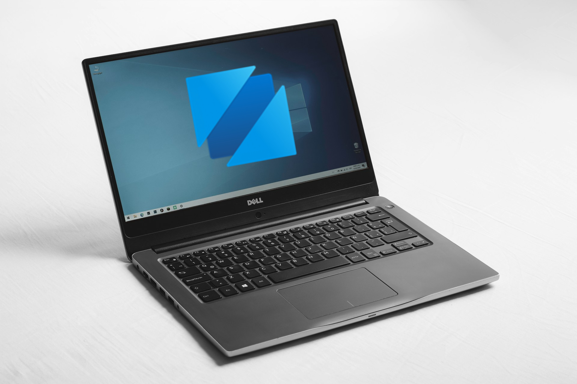 TelevisoresHoy's tweet card. Descubre qué es Sysinternals Suite, sus ventajas y todas las herramientas esenciales para gestionar Windows.