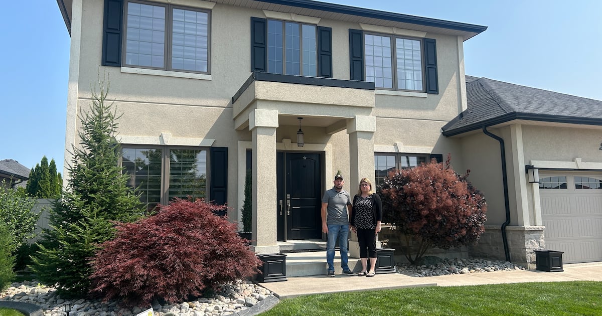 CTVWindsor's tweet card. A Belle River couple is calling out Everjonge Homes Ltd. for not following up on their promise.