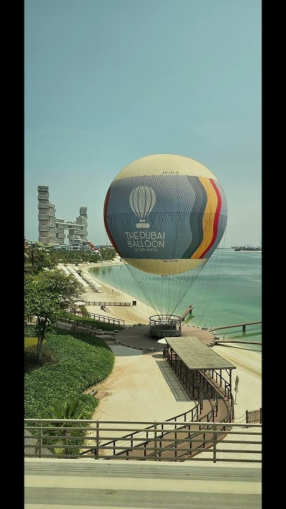 lkjhljs's tweet card. #Dubai Old village #Starbucks #두바이 금시장 #Palm Jumeirah Al #Khayma Camp