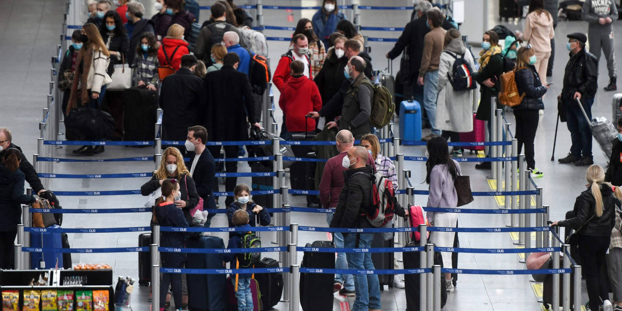 davidkipp's tweet card. Airlines are battling a scourge of passengers traveling with falsified Covid-19 health certificates, with test results easy to manipulate.