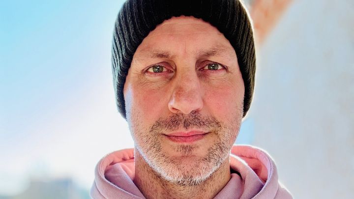 Lionelle71's tweet card. My name is Lionelle Van Staden, and I’m a proud dad who’s always done e… Lionelle Van Staden needs your support for Support me in keeping a roof over my head.