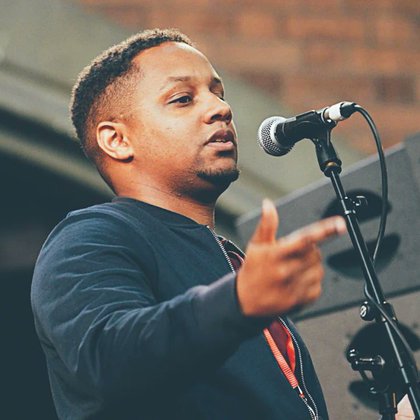 Tweet card summary image