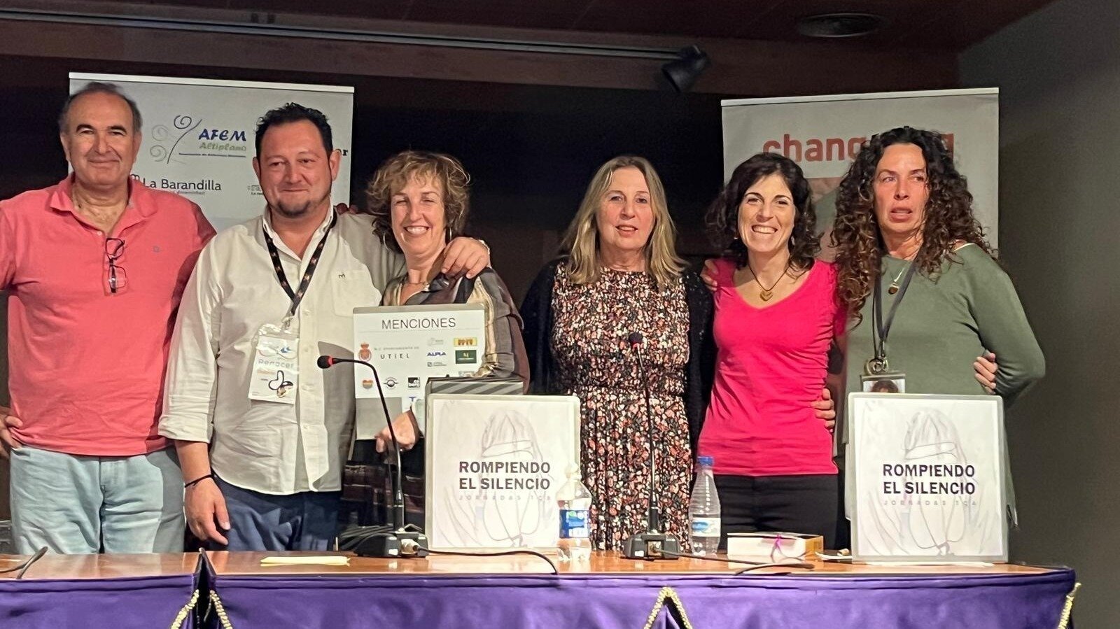 RAFAELM85846429's tweet card. El pasado 4 de Octubre en Utiel se celebró la Jornada  T.C.A  “ROMPIENDO EL SILENCIO”. Con este evento se pretende informar sobre los Trastornos de Conducta Alimentaria  que cada día afectan a más...