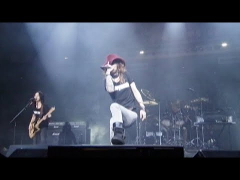 mk2_passcode's tweet card. 黒夢 - SICK (2009.1.29日本武道館)