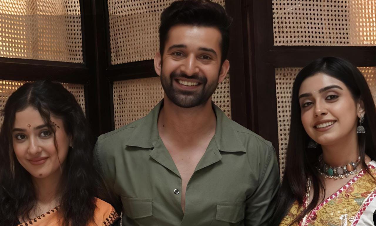 GossipsTv's tweet card. By Gossips TV : In a recent development, actor Arjit Taneja has decided to exit Star Plus’ popular show Jhanak. The actor, who was introduced a few months ago as the new-generation male lead, will no...