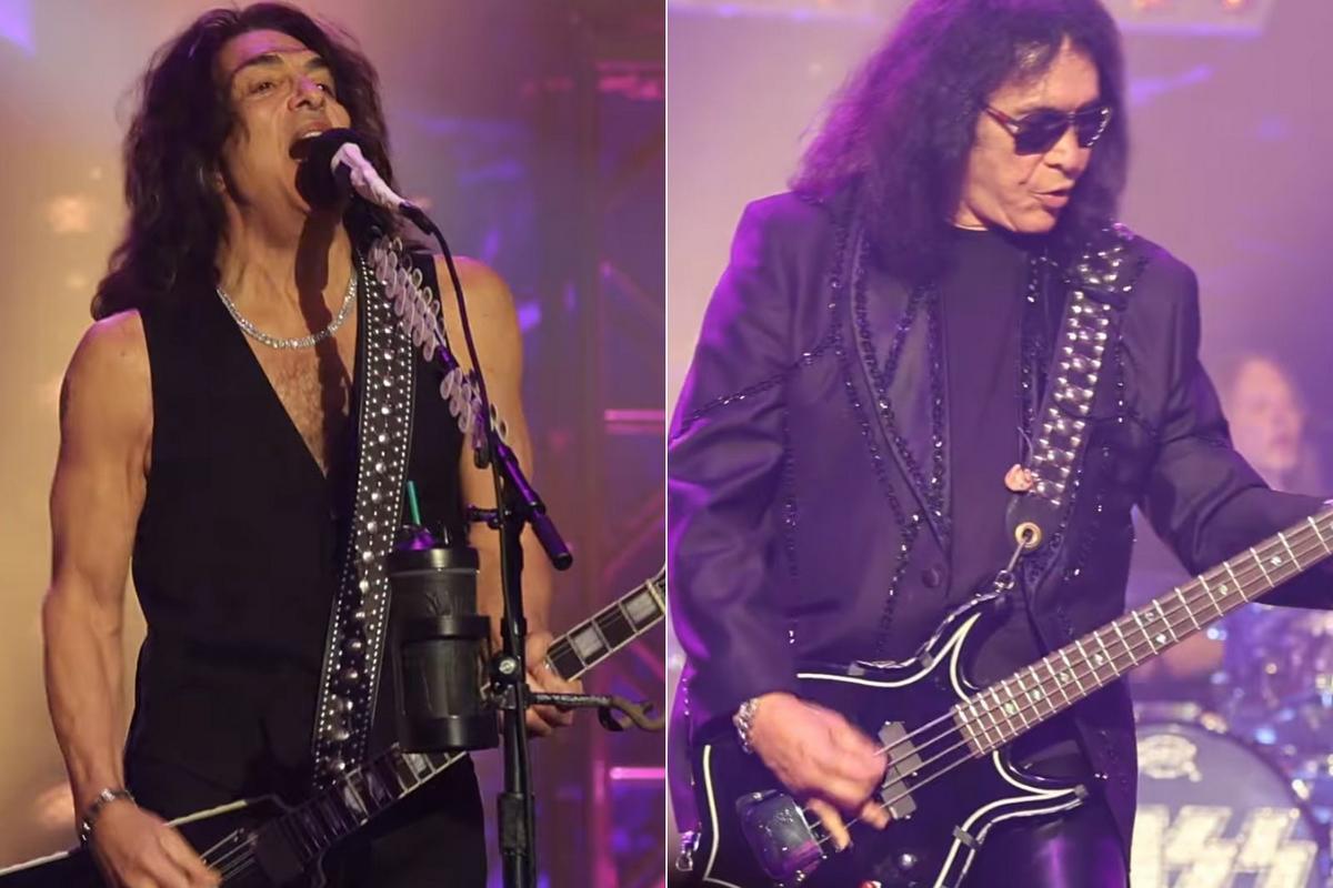 keithjamesharr3's tweet card. Kiss played their first electric concert in two years on Nov. 15, 2025.