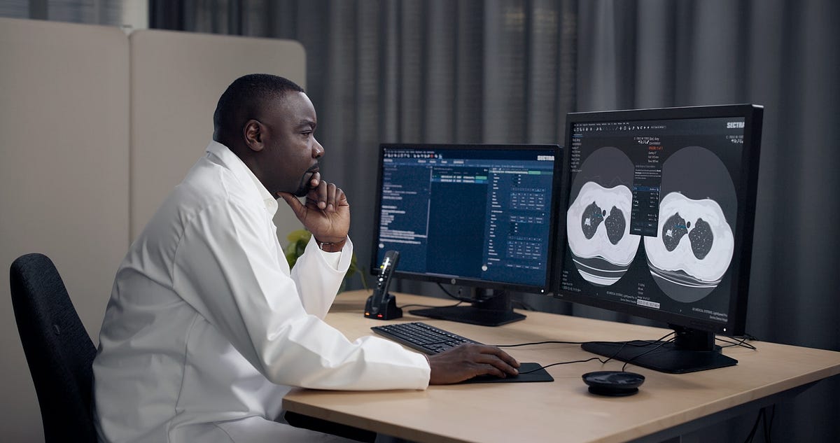 ProjectMONAI's tweet card. Academic medical centers, like AZ Delta, are on the cutting edge of medical imaging AI research. Researchers create deep learning models to…