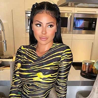 Tweet card summary image