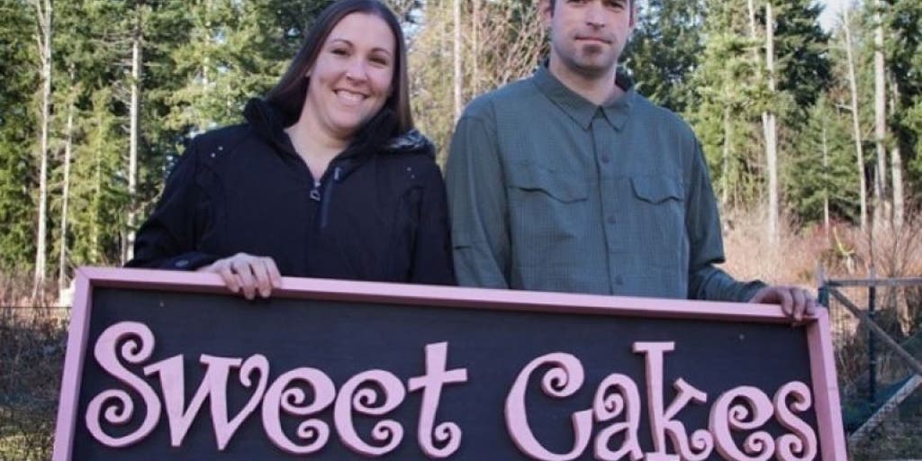 Franklin_Graham's tweet card. The Oregon Court of Appeals upheld a decision that forced two Christian bakers to pay $135,000 to a lesbian couple who said they felt “mentally raped” when the bakers declined to make a wedding cake.