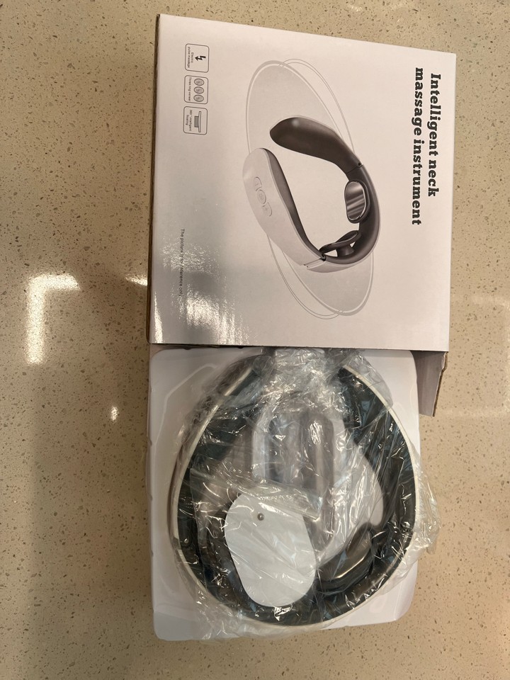 1awesomesuccess's tweet card. New in box and packaging