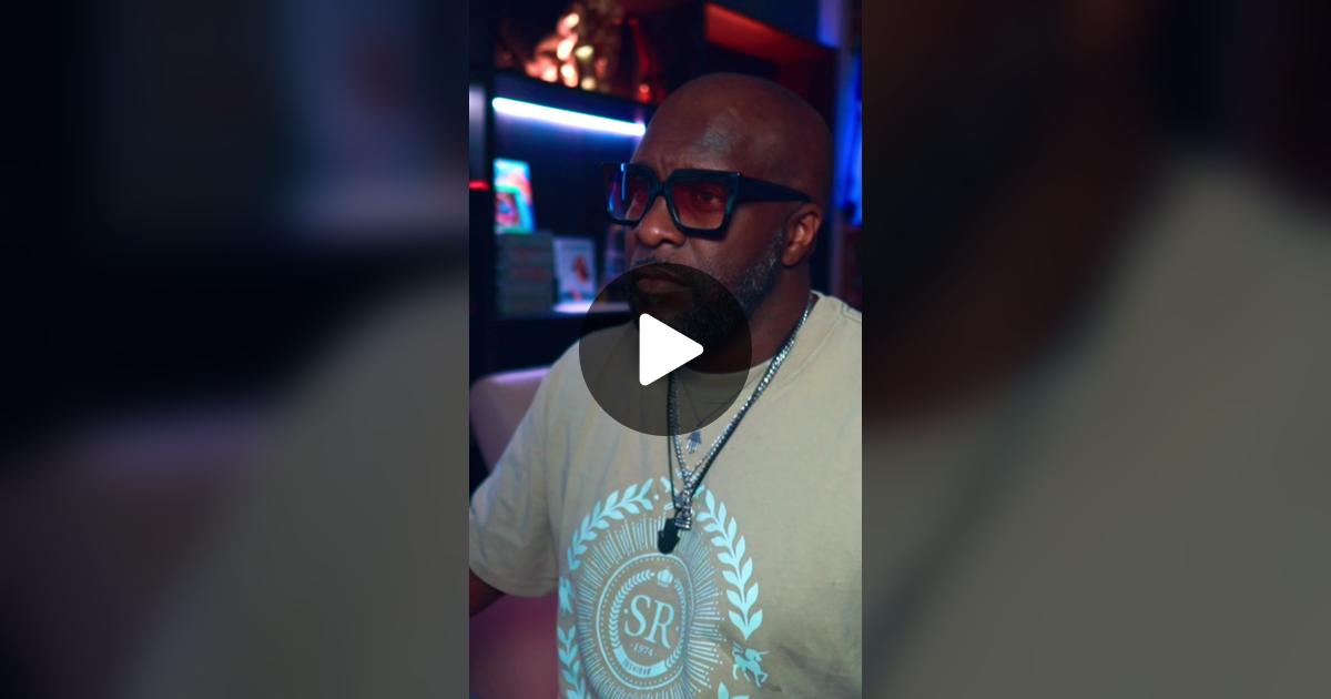 kaysha's tweet card. 620 likes, 38 comments. “Tag who should sing in this banger? Tag em .”