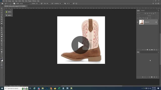 EditilabStudio's tweet card. Hello, Thank you for reaching out. You might know that I’m a professional graphic designer with over 10 years of experience specializing in high-quality photo editing.