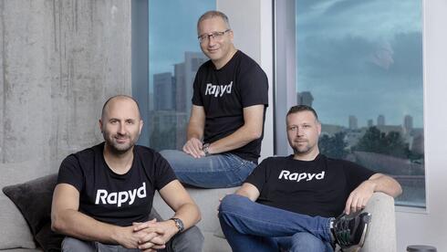 IsraelTechPR's tweet card. The Israeli fintech unicorn will finance the purchase through a capital raising of approximately $700 million, which Rapyd will soon complete at the same valuation as its previous funding round
