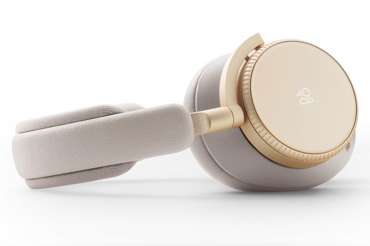 EchoTechDaily's tweet card. You'll really have to love Bang & Olufsen audio gear to invest in its latest flagship headphones.