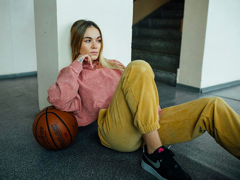 ForCreatorsCom's tweet card. Statistics say that college athletes invest almost 50 hours in sports, which can adversely impact their studies. If you or your child is one of them, don’t