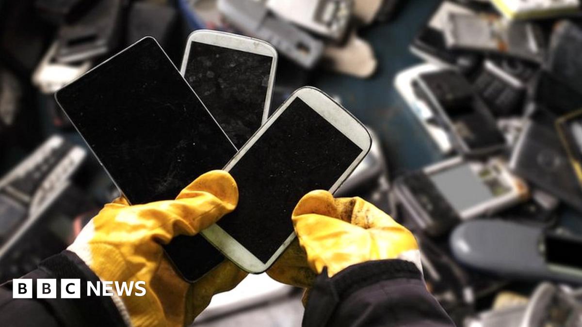 DocWeb_BC's tweet card. Scientists call for electronic waste to be mined for precious metals as supplies of new materials become ‘unsustainable’.