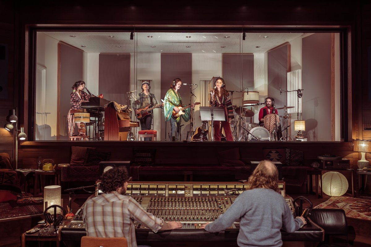 Adamzx's tweet card. The Stereophonic play at the Duke of York's theatre in the West End is a five-star sensation, but not your typical musical