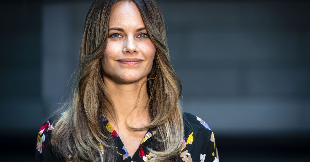 Desireekd's tweet card. LEDARE. Trots lång väntetid och hundratals i kö stryper vänsterstyret i Stockholms region vårdplatser i privat regi.