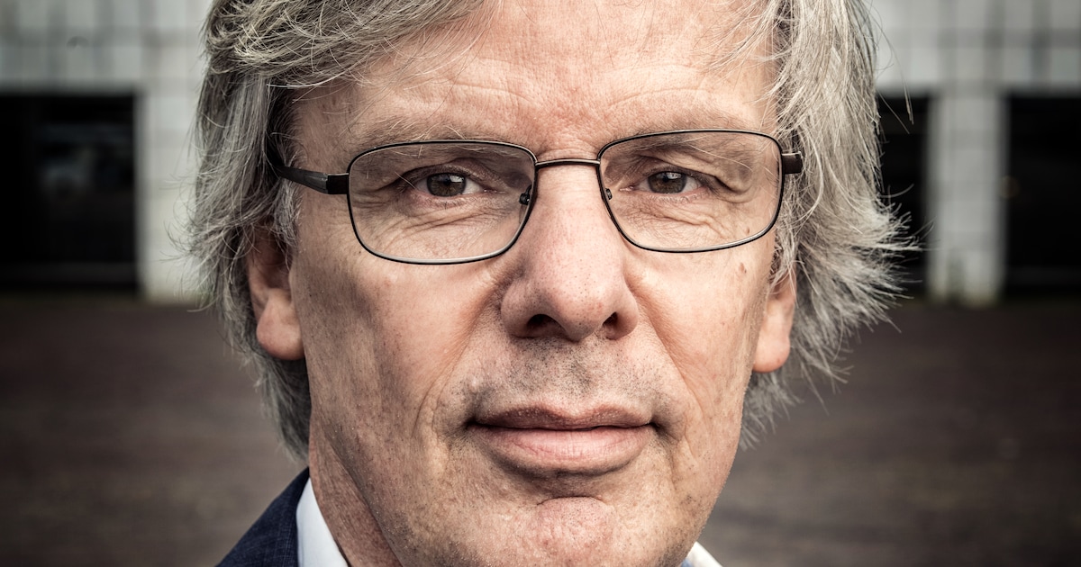 aikvaneemeren's tweet card. Ombudsman Arre Zuurmond vertrekt eerder dan gepland, naar eigen zeggen om een kans te bieden aan iemand die jonger en diverser is dan hijzelf.