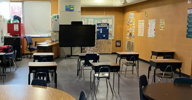 JAGgedEdgeBlog's tweet card. Mrs. Gross is a teacher at Union Terrace Elementary School. Help Mrs. Gross get the tools they need by supporting their classroom.