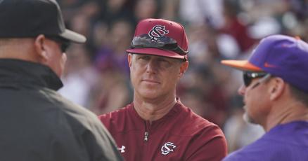 OWHjays's tweet card. Creighton’s search for Ed Servais’ successor is over. The Bluejays hired former South Carolina coach Mark Kingston as associate head coach, effectively a coach in waiting.