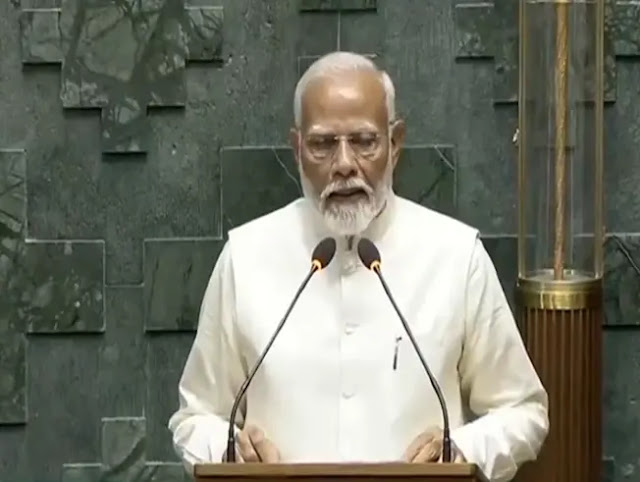 anupyadav123's tweet card. PM Modi and ministers take oath in the 18th Lok Sabha's first session, marking the start of a new term with chants of "Jai Shri Ram."