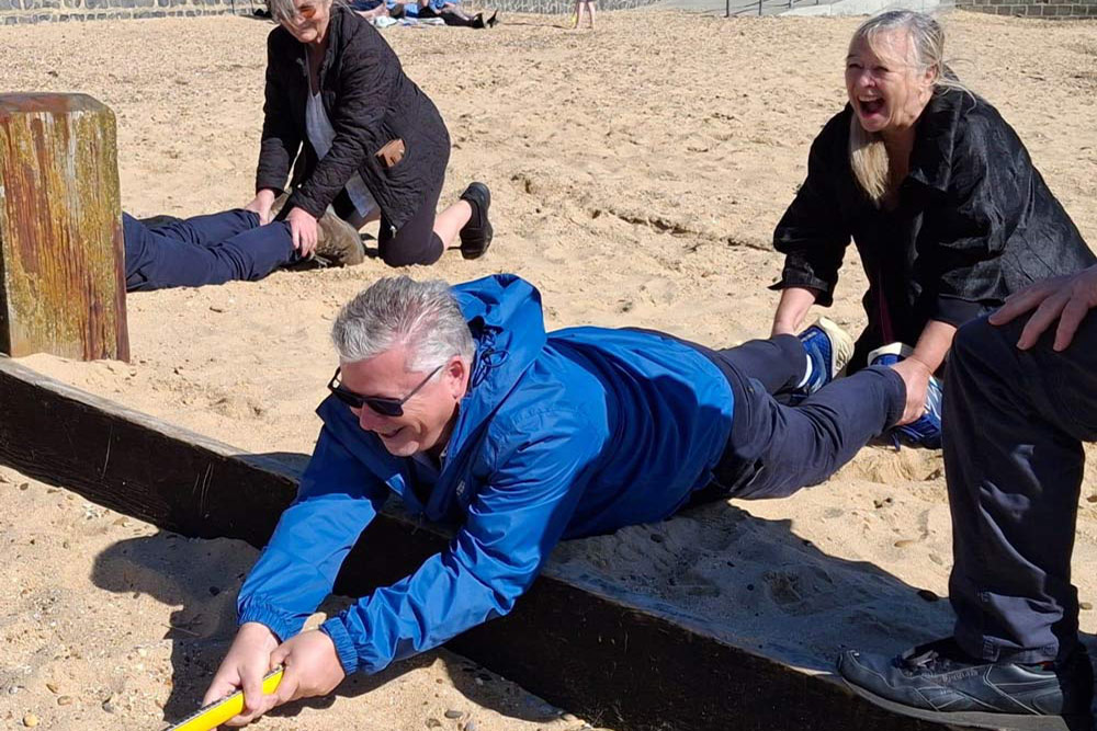 APGLUnity's tweet card. Christine and Ashley Nichols are delighted to have recently become ‘Honorary Club Supporters’ of Chalkwell Lifeguards.