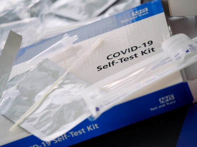 CXMWorld's tweet card. The COVID-19 pandemic has brought a lot more personalized connected experiences, especially in healthcare. I know. I got COVID-19.