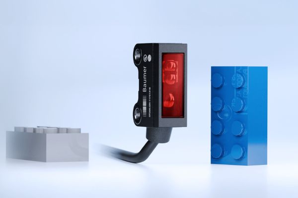 TimestechBuzz's tweet card. Sensor expert Baumer fully exploits the potential of ToF technology to merge high efficiency with outstanding performance. The new models OT200 and OT330 set standards in their respective housing...