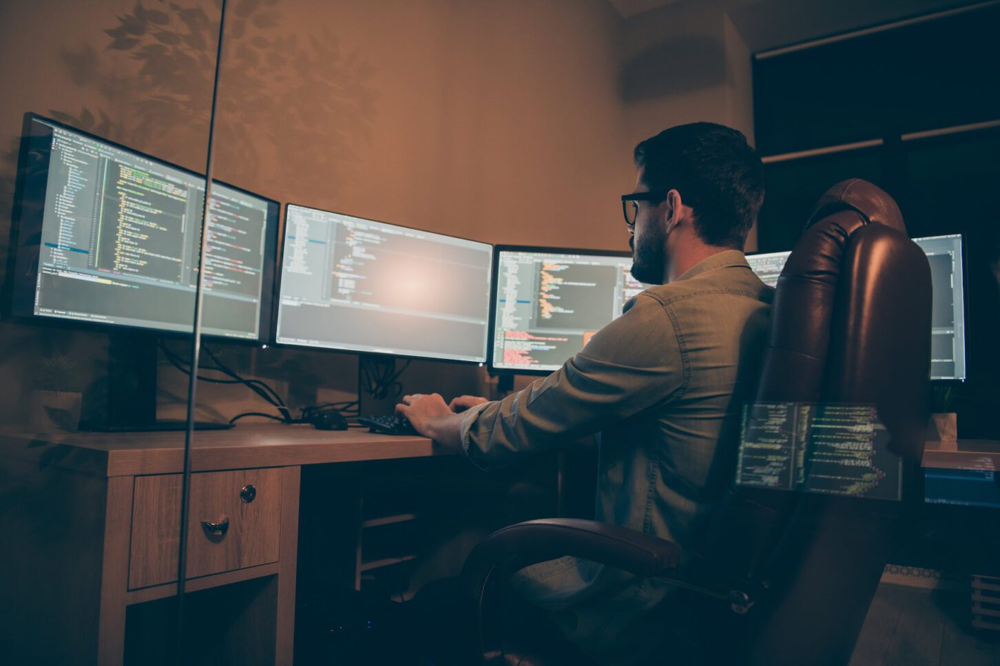 DigitechRecruit's tweet card. Tech job opportunities have hit a 10-year high as the demand for skilled workers outgrows the level of digital skills available in the UK.