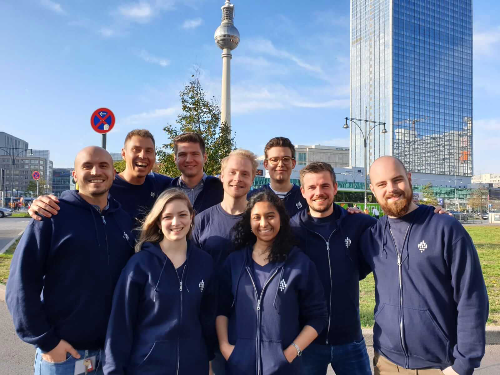 SimonMathVC's tweet card. Berlin-based startup Datarade raises €1m seed investment from HTGF to help companies source external data more efficiently