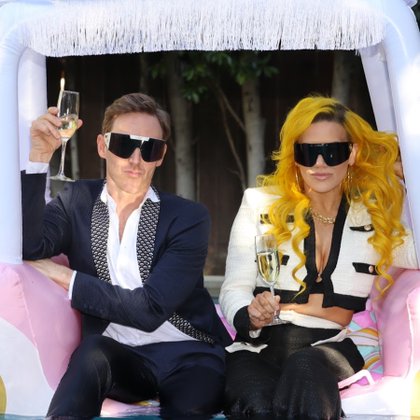 Tweet card summary image