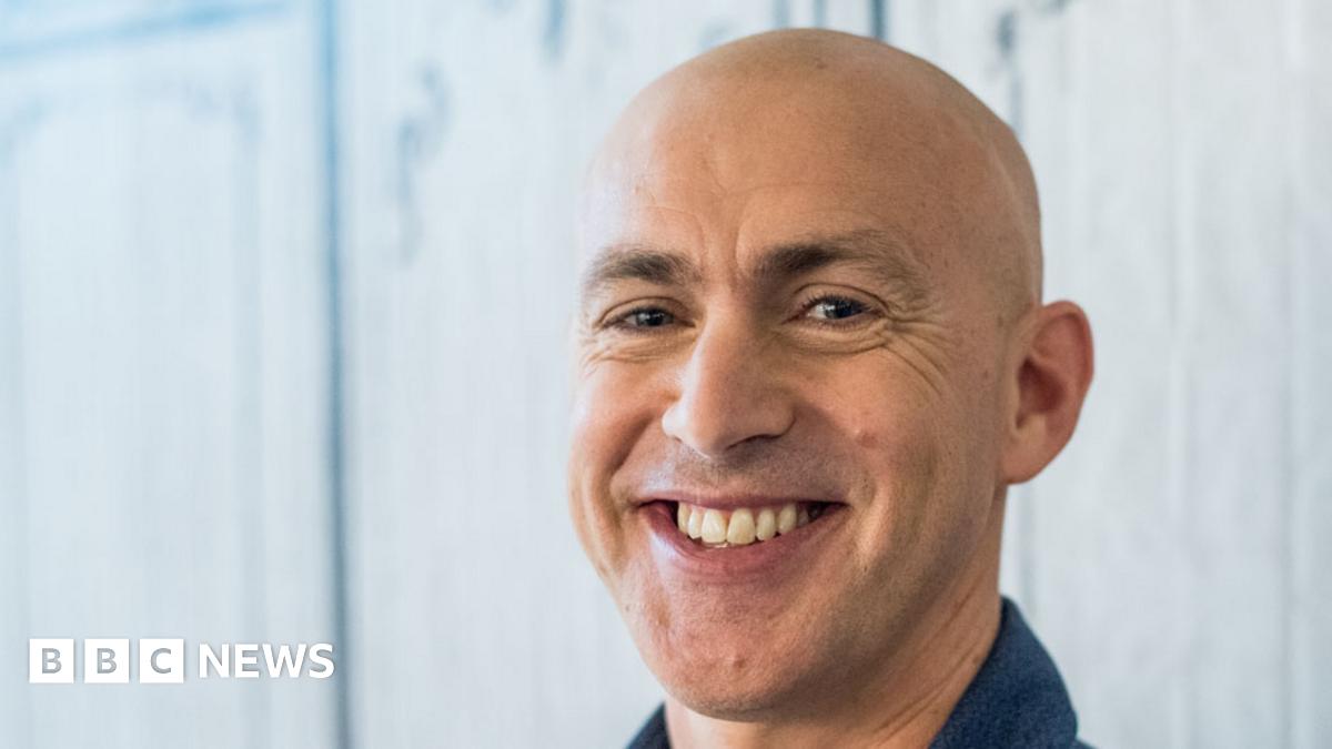 CS_MYOB's tweet card. After a decade as a Buddhist monk, Andy Puddicombe set up Headspace with one of his clients.