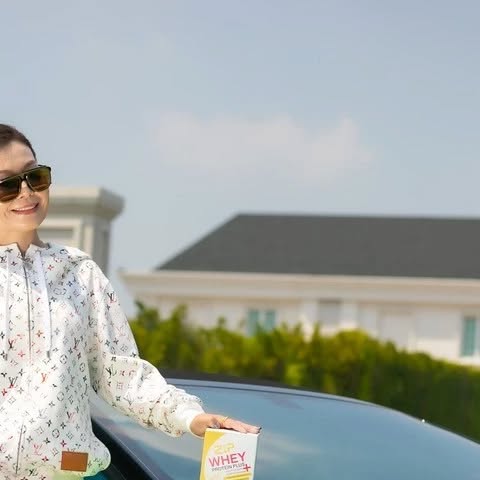 Adithep80421736's tweet card. Adit (@aditroomcoffee) • Instagram photo