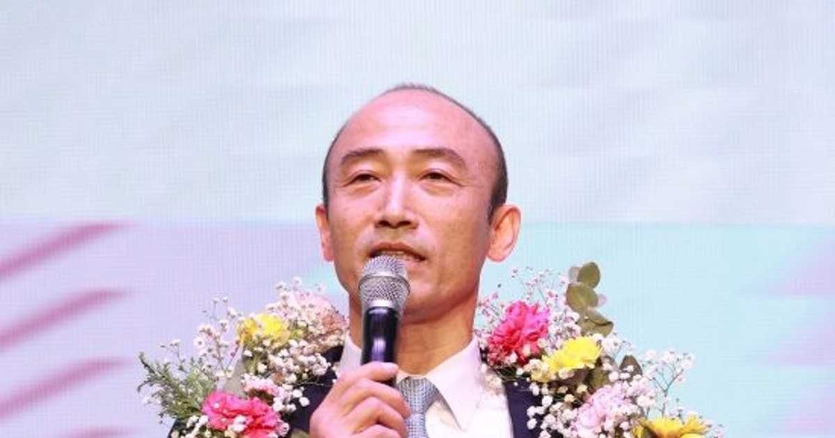 Taktaksidae's tweet card. (엑스포츠뉴스 방이동, 김정현 기자) 정진완 대한장애인체육회장이 압도적 지지를 받으며 연임에 성공했다. 정 회장은 16일 서울 송파구에 위치한 올림픽파크텔에서 진행된 제6