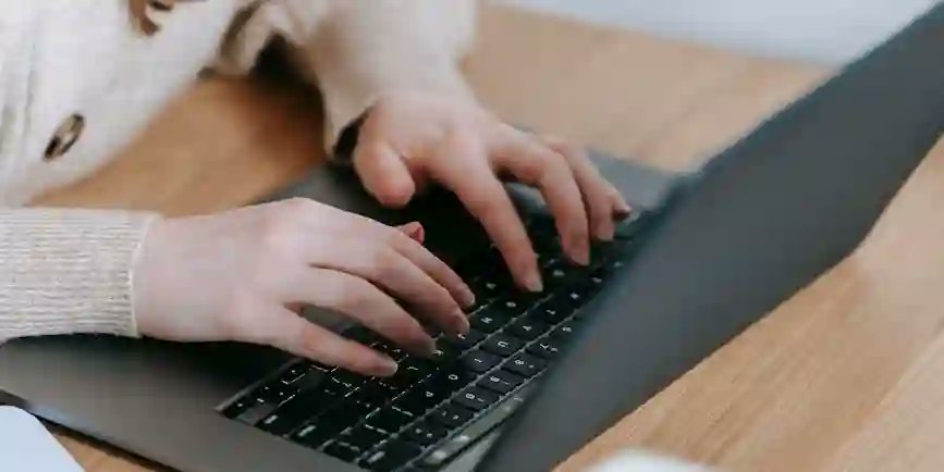 repuserve_'s tweet card. Discover how to manage your digital footprint to enhance your online reputation and protect your personal brand.