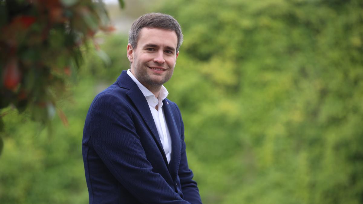 draperb1_vc's tweet card. Este navarro es responsable de la zona norte de la gestora Draper, de Capital Riesgo. Busca invertir en proyectos que serán referentes en 10 años