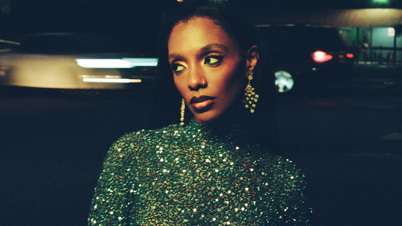 pitchfork's tweet card. Read Stephen Kearse’s review of the album.