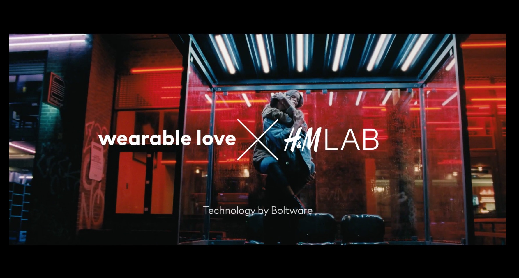 TechnoModa's tweet card. Ciertamente el apparel market no pasa por un gran momento, los reportes financieros de las grandes cadenas departamentales y de las principales marcas de moda han resentido el cierre de tiendas y una...