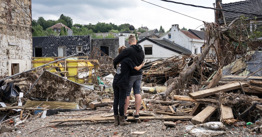 BenoitRamacker's tweet card. La journée internationale des volontaires s'est tenue samedi à Tour & Taxis. Objectif : améliorer la communication de crise entre les autorités,...