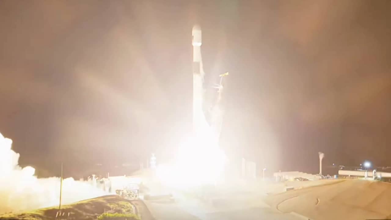 PHD2468's tweet card. De Copernicus Sentinel-6B is maandag gelanceerd om de stijging van de zeespiegel te meten. De satelliet van Europees-Amerikaanse makelij treedt in de voetsporen van zijn voorganger en moet de...