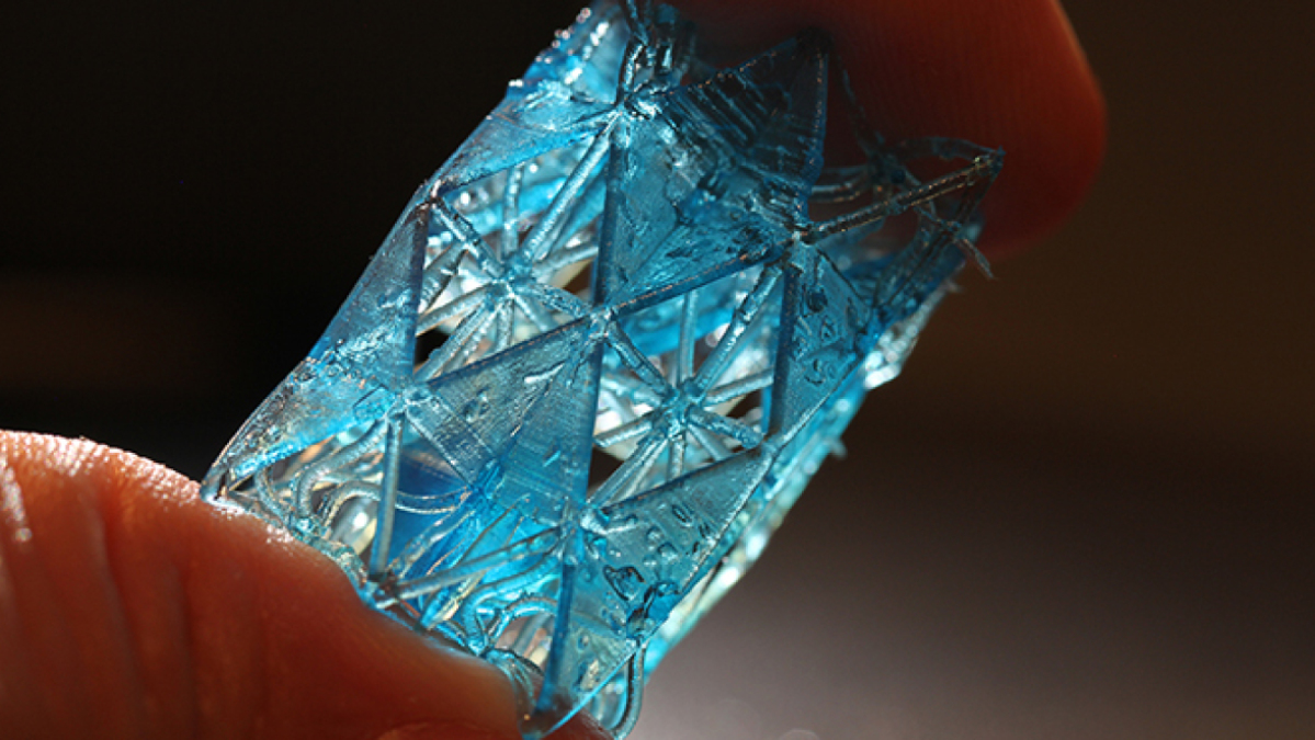 3DPrintingProfs's tweet card. Scientists from Cornell University, Purdue University and Case Western Reserve University have taken inspiration from bone to create more durable 3D printed structures. This could eventually make 3D...