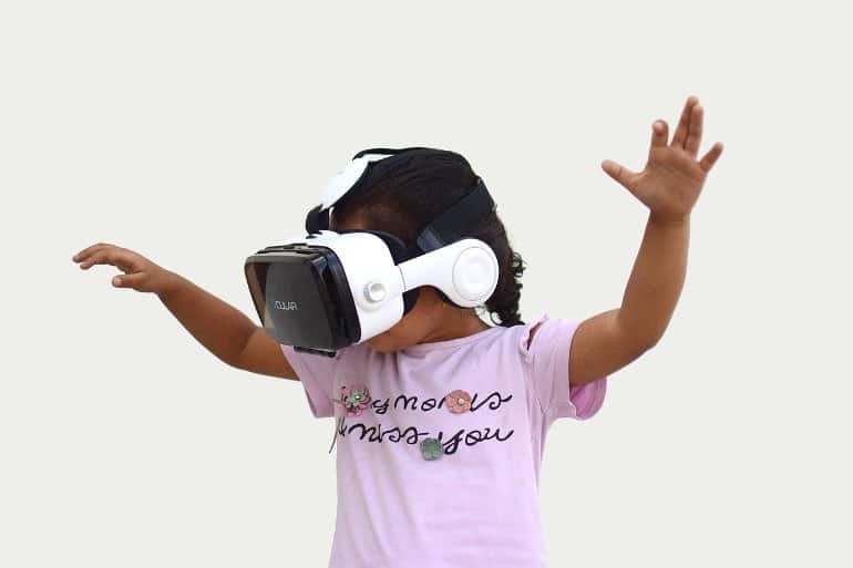 MyVisionDoc's tweet card. Virtual Reality Affects Children Differently Than Adults While very little is known on the effects of immersive VR on adults, there is next to no knowledge on the impact of such systems on the...