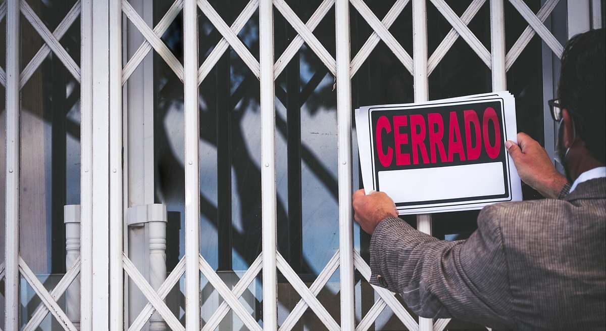 GraduatSocialcs's tweet card. Las solicitudes por cese de actividad siguen la senda ascendente por segundo año consecutivo, y en 2024 se incrementaron un 36% respecto a 2022 tras un cierre de ejercicio en el que 23.961 autónomos...