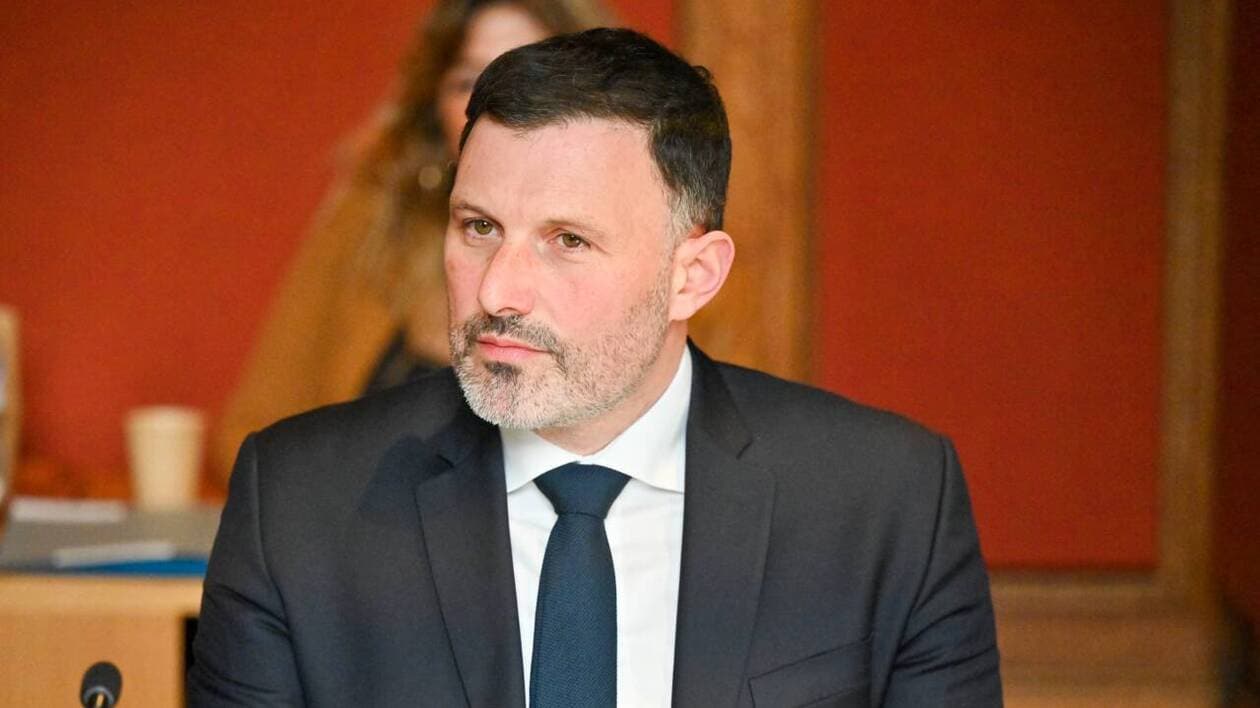 iacovellixavier's tweet card. La formation politique « Territoires de Progrès », représentant l’aile gauche du parti présidentiel Renaissance, a décidé de changer de nom et de souligner sa différence.