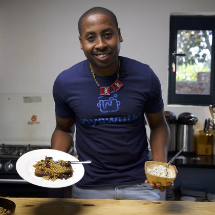 Tweet card summary image