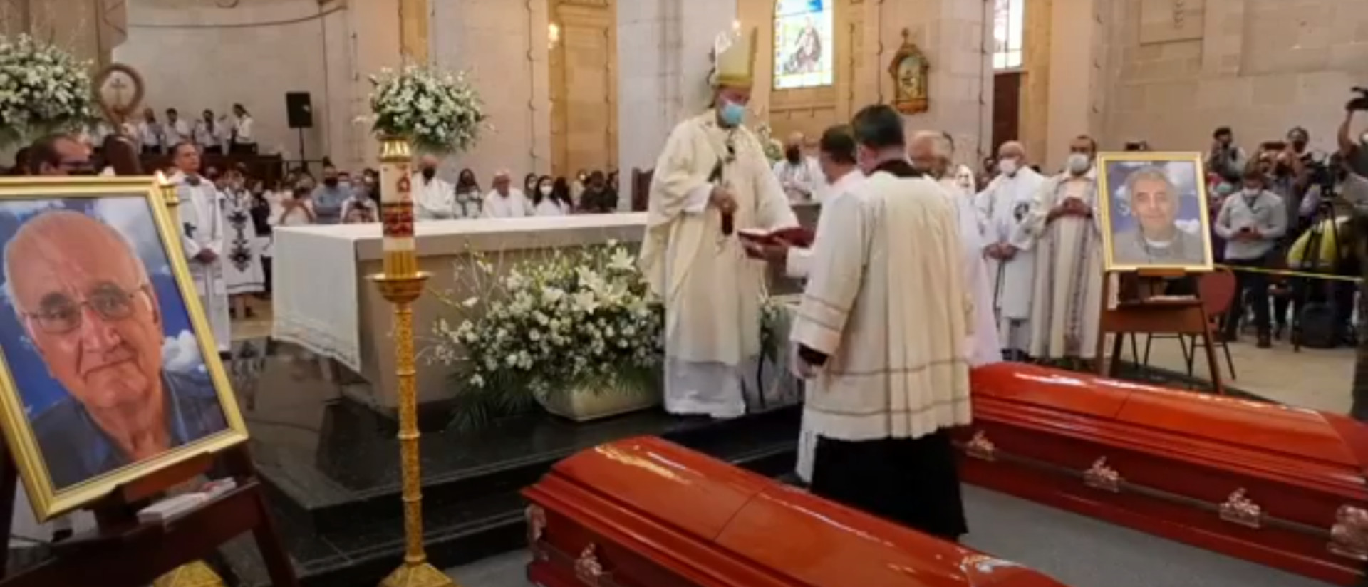 kathch's tweet card. Erste Ermittlungen deuten auf einen Raubmord hin. Mexiko ist eines der gefährlichsten Länder für katholische Priester.