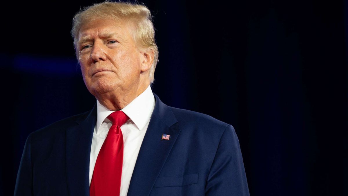 TRO_Insights's tweet card. Trump hosts top tech CEOs to discuss AI, investments, and U.S. tech policy shaping, signaling shifts in innovation and industry priorities.