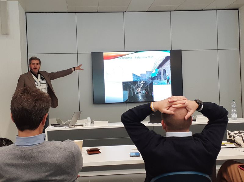 MarcoCalvelli's tweet card. [DaMettersiLeManiNeiCapelli] (vero Massimo Cavaliere ? 😱 ) La profonda emozione di presentare i casi reali di CMW Engineering srl in cui abbiamo messo in pratica la nostra #filosofia di #giocoserio...