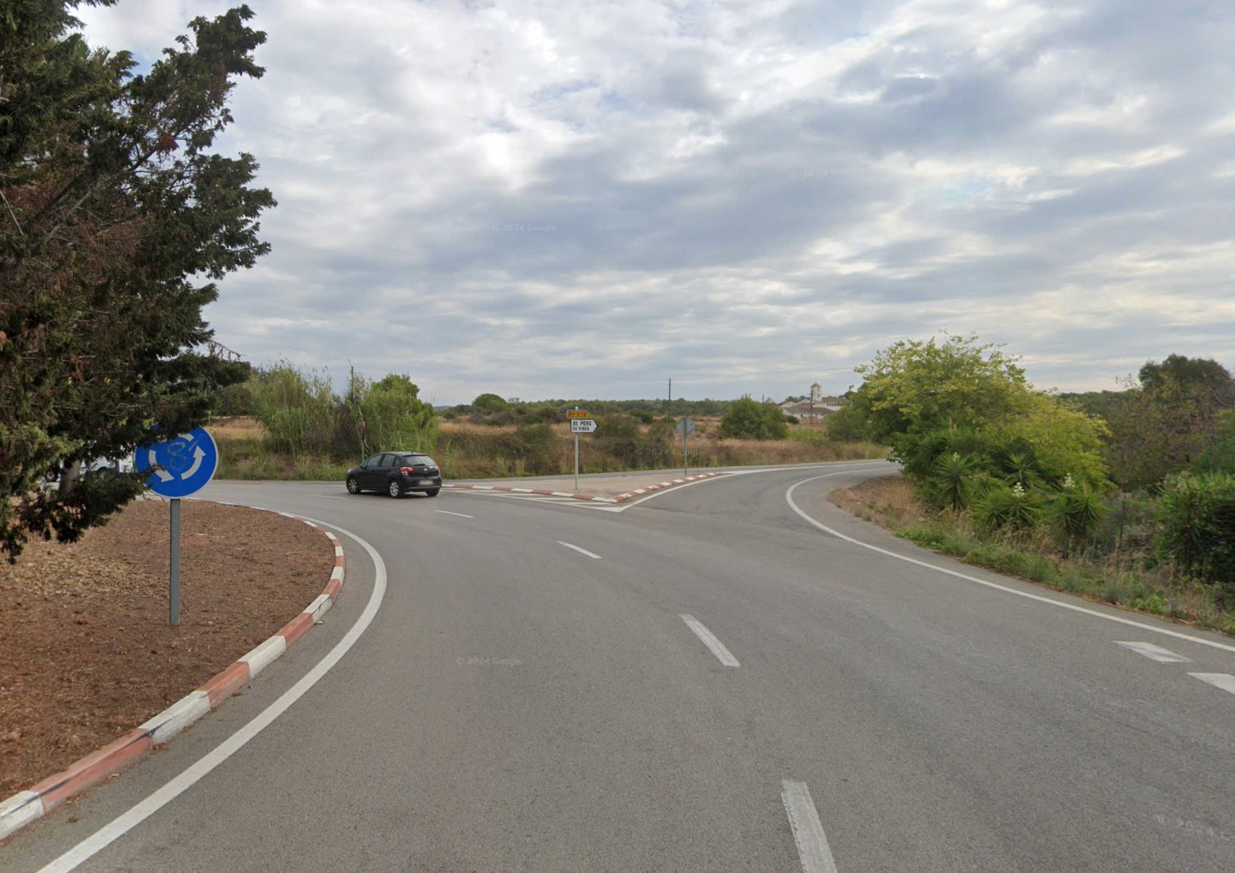 LaFuraCoop's tweet card. La carretera vella que connecta el nucli de Ribes amb Vilanova i la Geltrú estarà tallada durant cinc dies. Segons ha comunicat la Diputació de Barcelona, aquesta setmana es treballarà per reparar el...